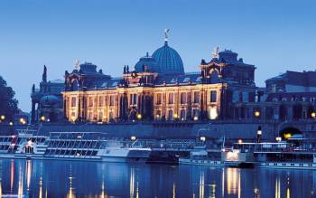 Колледж изобразительных искусств - большие обои, , Дрезден, Германия, здание, вечер, сумерки, вода, отражение, небо