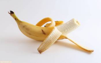 Откусаный банан - обои 1280x800 пикселей, , банан, еда