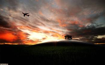 Самолет на фоне закатного неба, скачать обои 1920х1200, , закат, небо, самолет, облака, трава