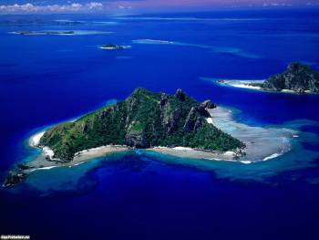 Горный остров, шикарные обои 1600х1200, , горы, остров, океан, высота