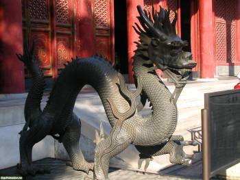 Обои на рабочий стол из цикла Путешествия по Китаю, , Китай, дракон, статуя