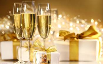 Три бокала шампанского на Новый год, новогодние обои, , шампанское, бокал, праздник, подарки, веселье, настроение