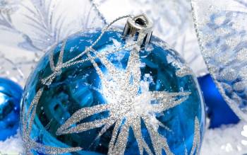 Синий елочный шар - новый год 2011, , шар, елка, праздник, серебро