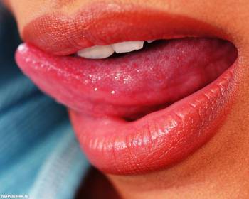 Женские губы и язык, макро-фото, , макро, губы, язык, рот, девушка, сексуальность, облизивает